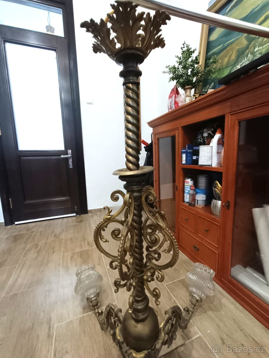 mosazný lustr 5 ramen - 11