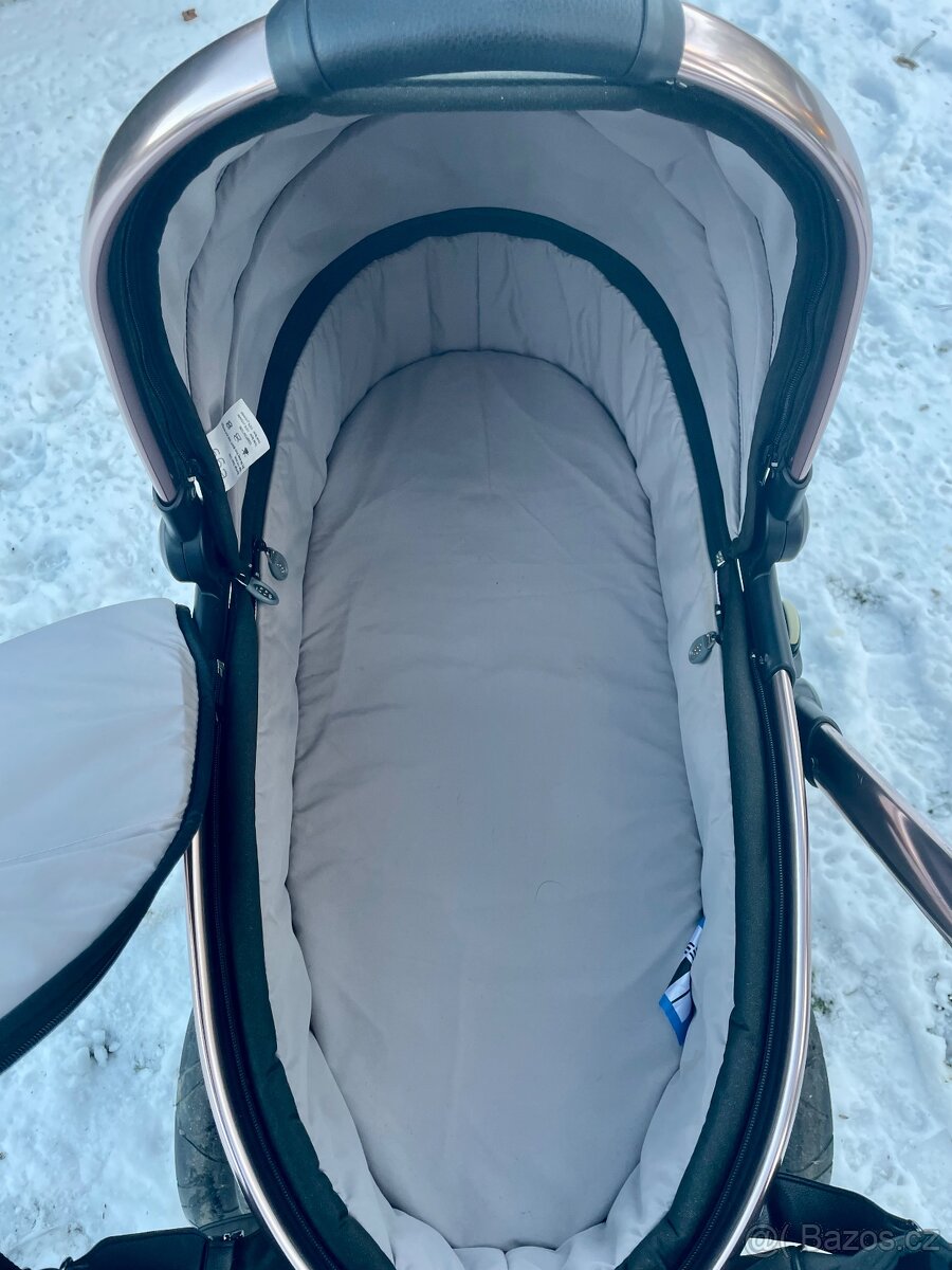 Dvojkombinace kočárek Egg - 11