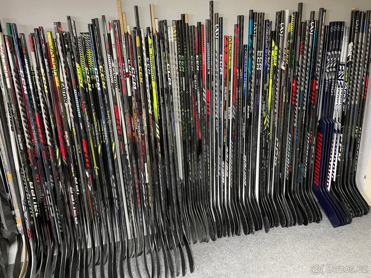 Kompozitová hokejka CCM, WARRIOR - 11