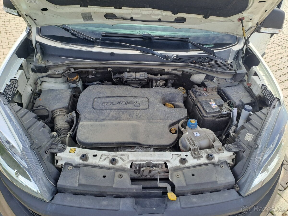 Fiat Doblo Cargo ,1.6 MTJ 77kw,r.v8/2019 - 11