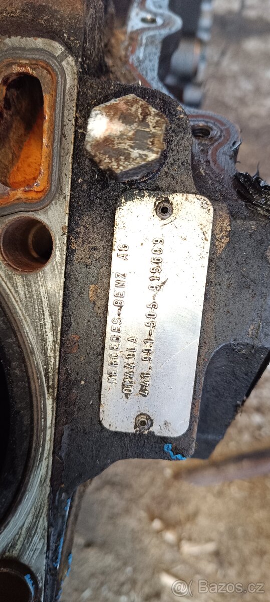 Motor Mercedes OM 441 LA - 11