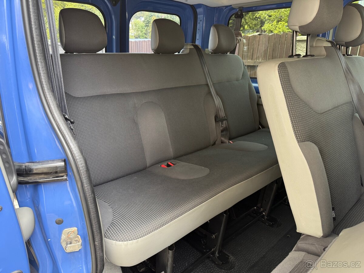 OPEL VIVARO TOUR 2,0 CDTi 66kW 9MÍST,KLIMA,2012,STK,SERVISKA - 11