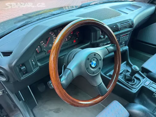 BMW E34 M5 3.6 R6 232kW 315hp,Manuál,Šíbr,Klima. - 11