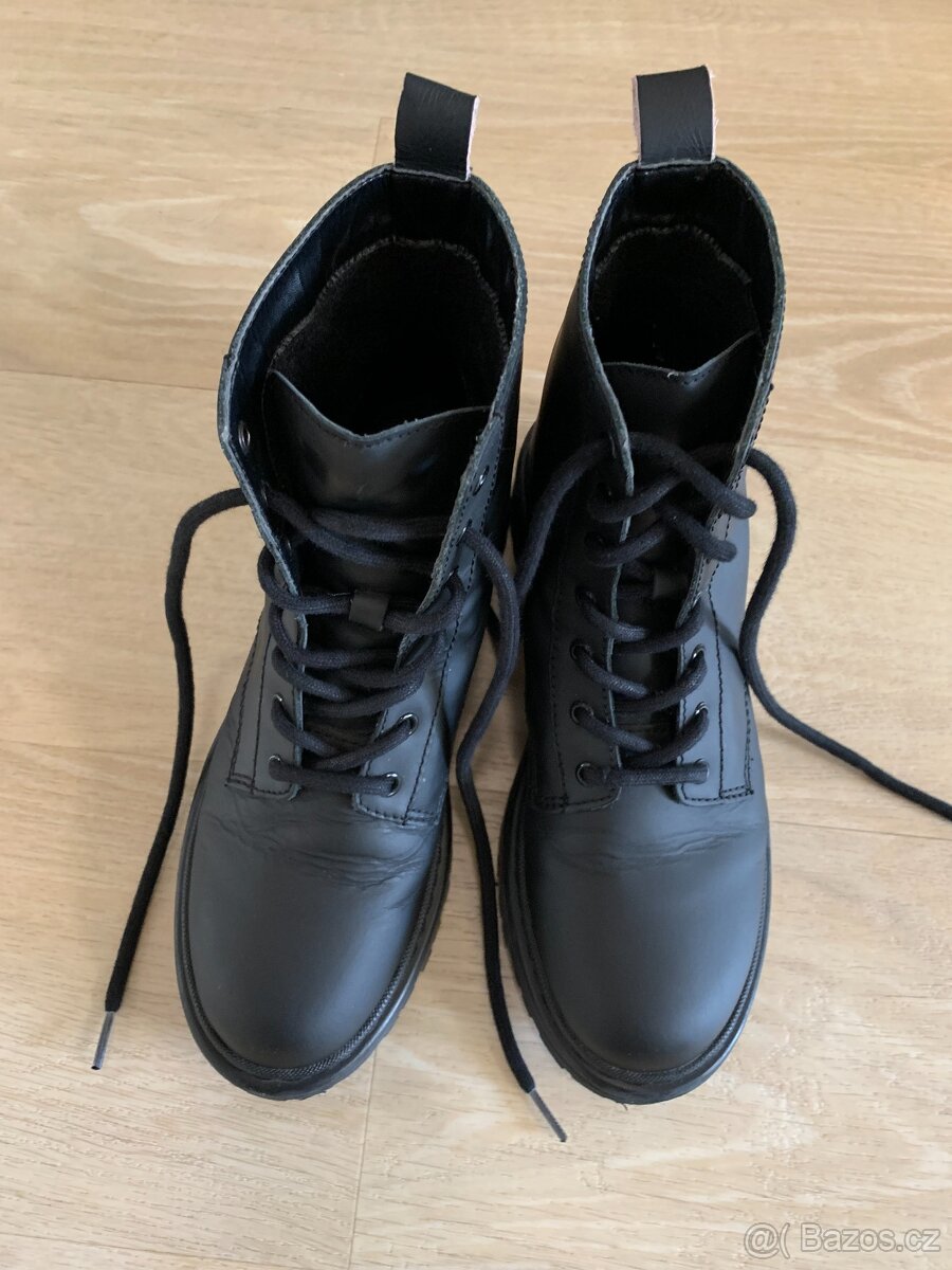 Dámské kotníkové TOMMY JEANS, velikost 39 (25 cm) - 11