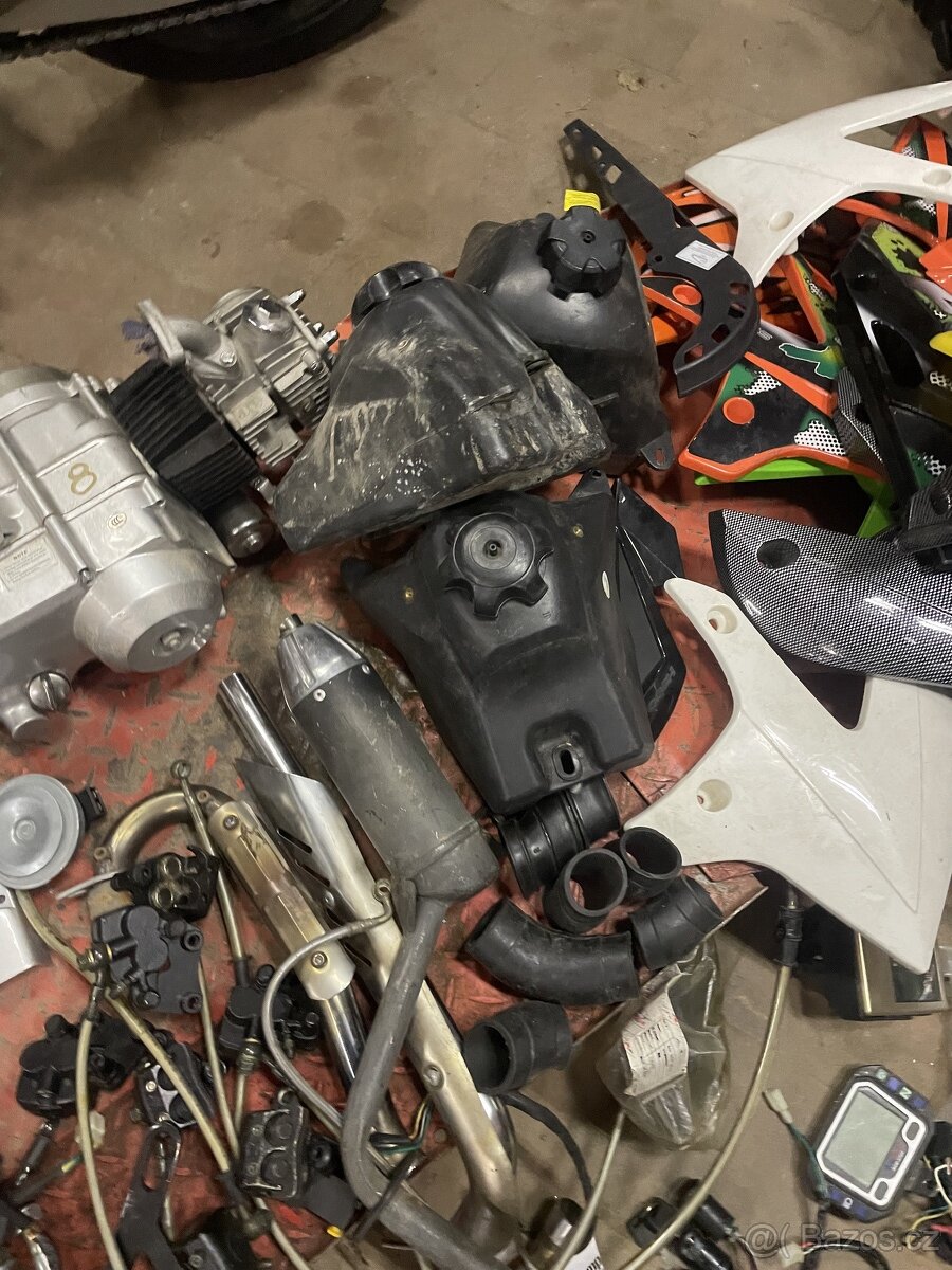 Díly na Pitbike - 11