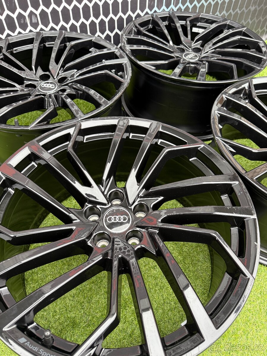 AUDI RS5/RS4 - ORIGINÁLNÍ SADA R20 - 11