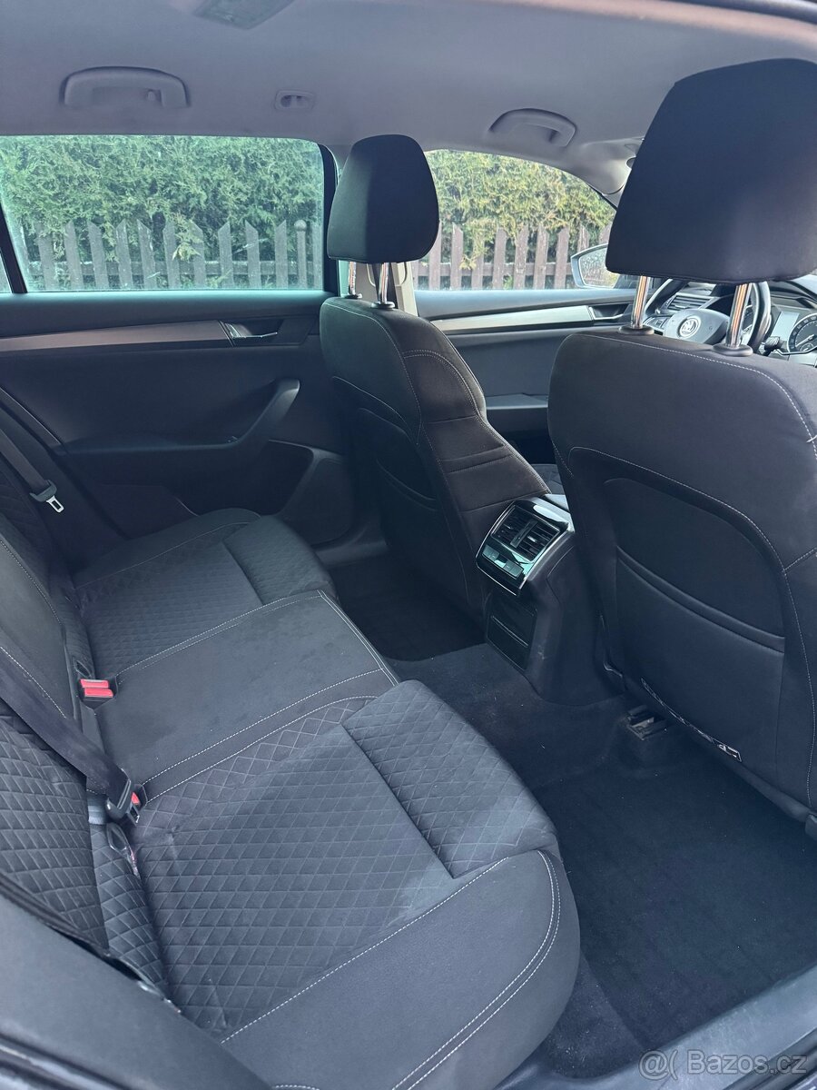 Škoda Superb 3 - 11