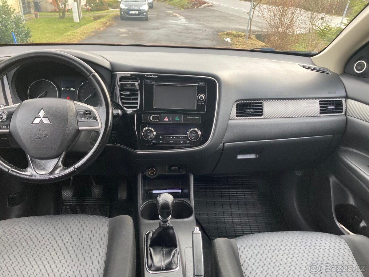 Mitsubishi Outlander, 2.2 TDI 4x4 - 11