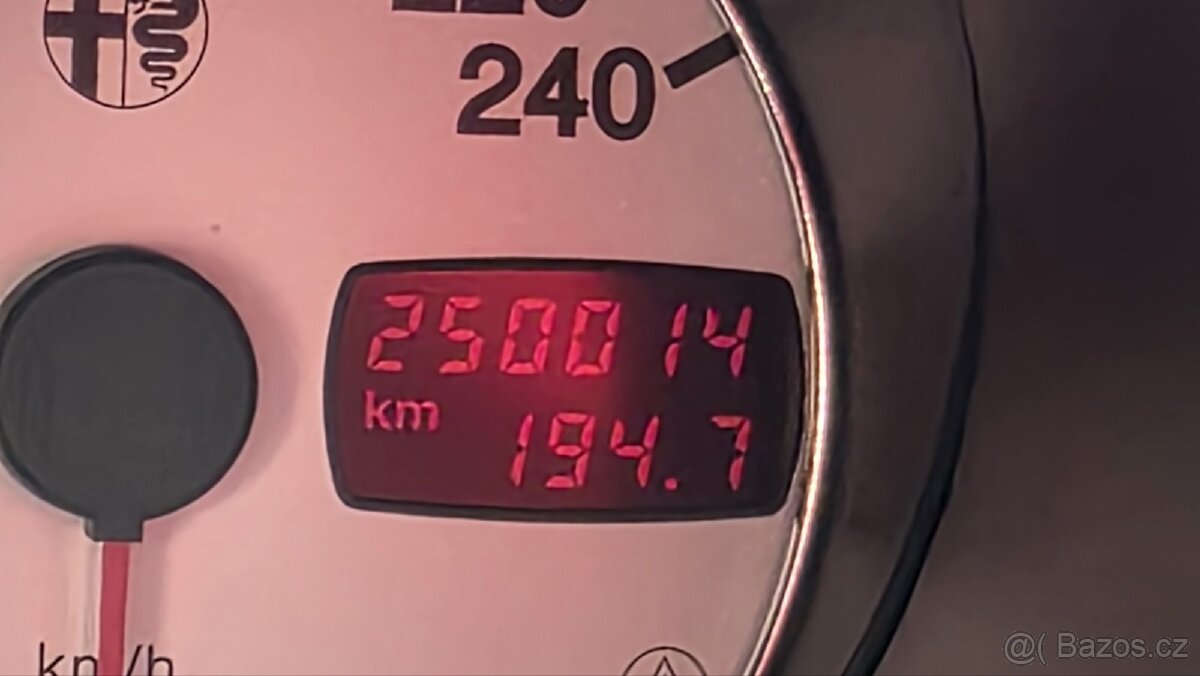 Alfa Romeo 156 2,4 JTD - 11