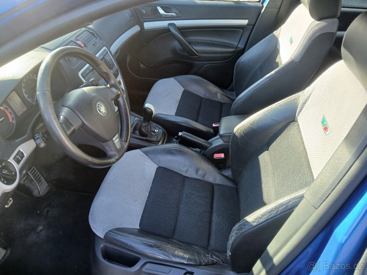 Škoda Octavia 2 RS 2.0 TDI 125kW - 11