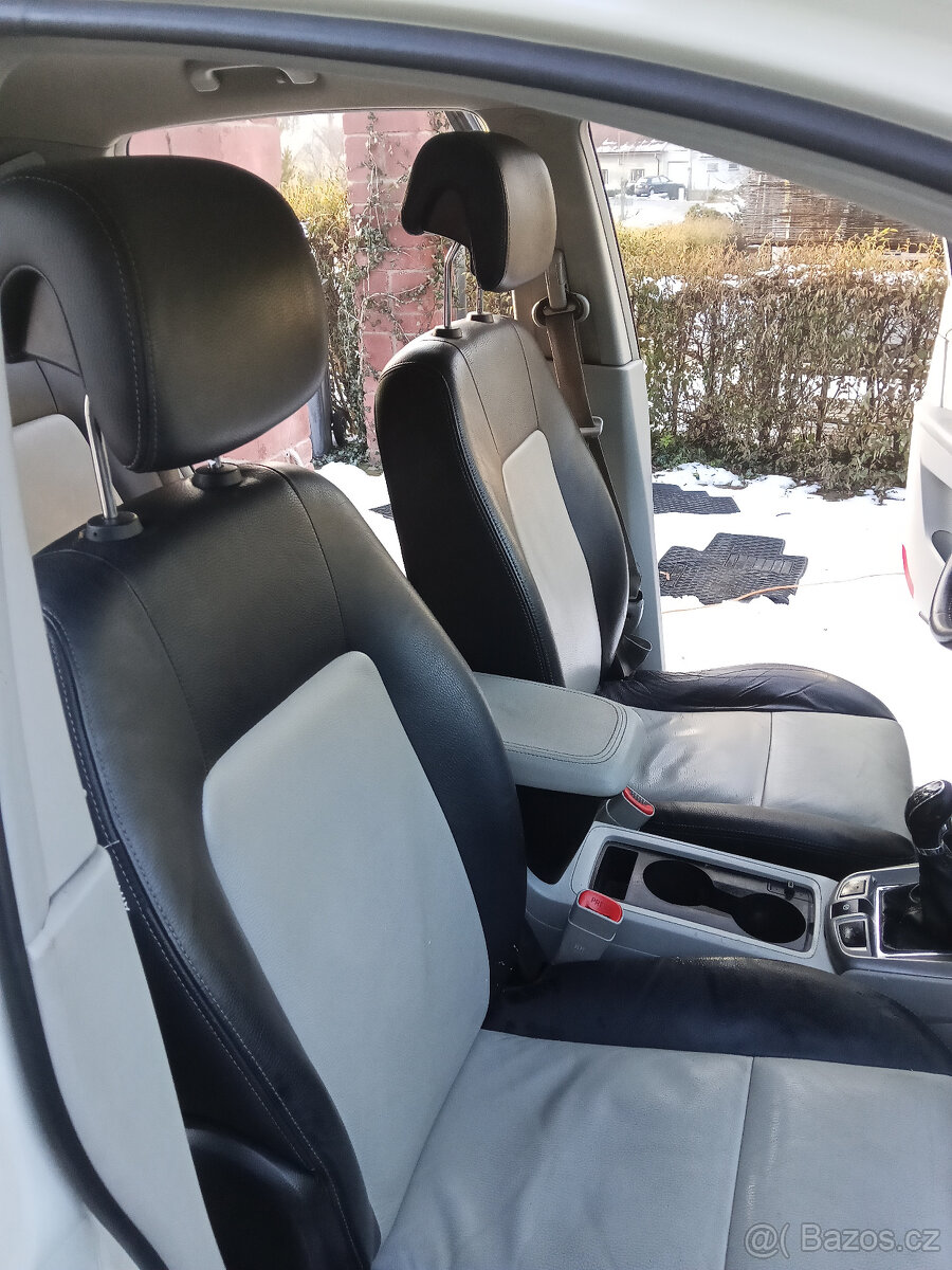 CHEVROLET CAPTIVA 2.2, 135 KW, 160 tis., 2012 - 11