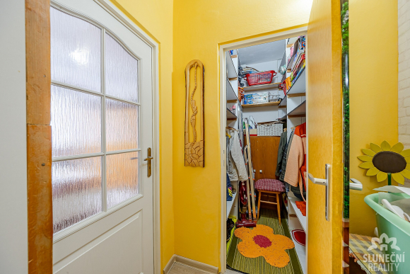 Pronájem bytu 2+1 se šatnou, 61 m², Uherské Hradiště - Štěpn - 11
