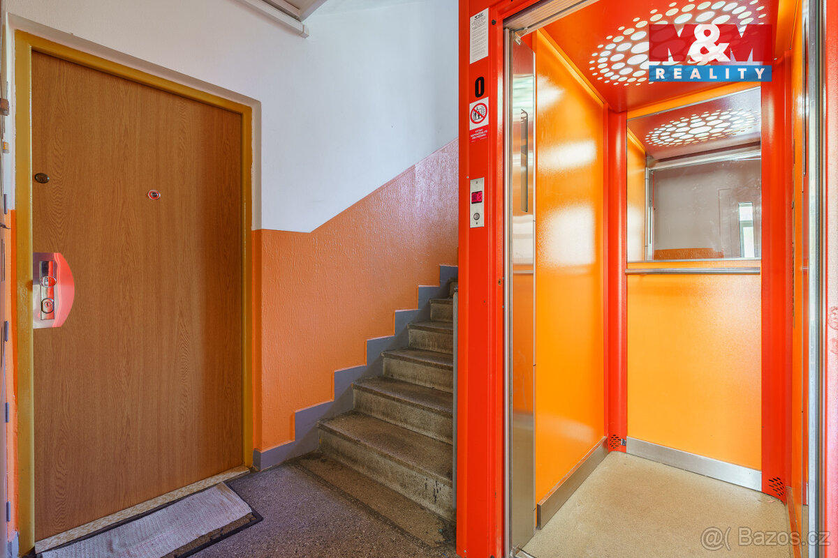 Prodej bytu 3+1, 83 m², Karlovy Vary, ul. Dvořákova - 11