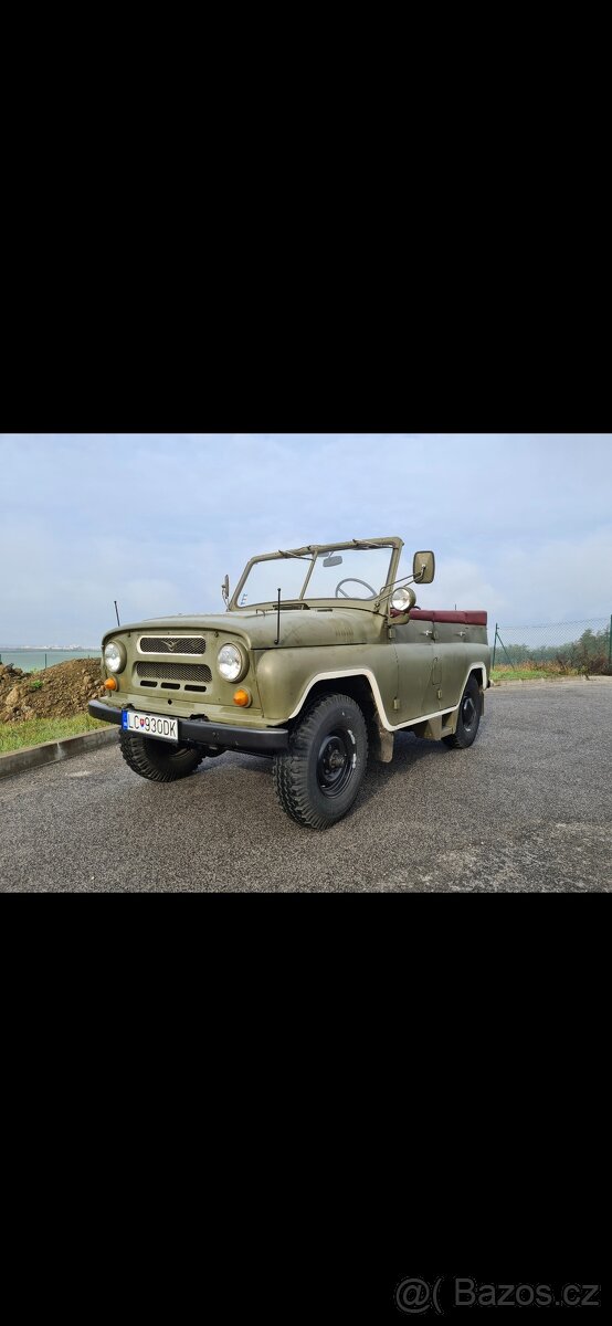 Predám UAZ 469 - 11