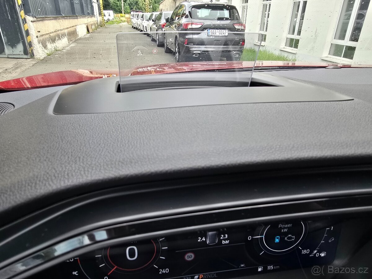 Ford KUGA 2,5 140kW 4x4 AWD ST-LINE 2021 ČR FullLED NAVI DPH - 11