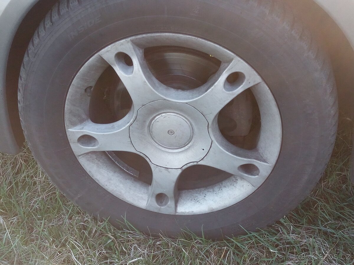 Subaru Legacy 2,0 kombi - 11