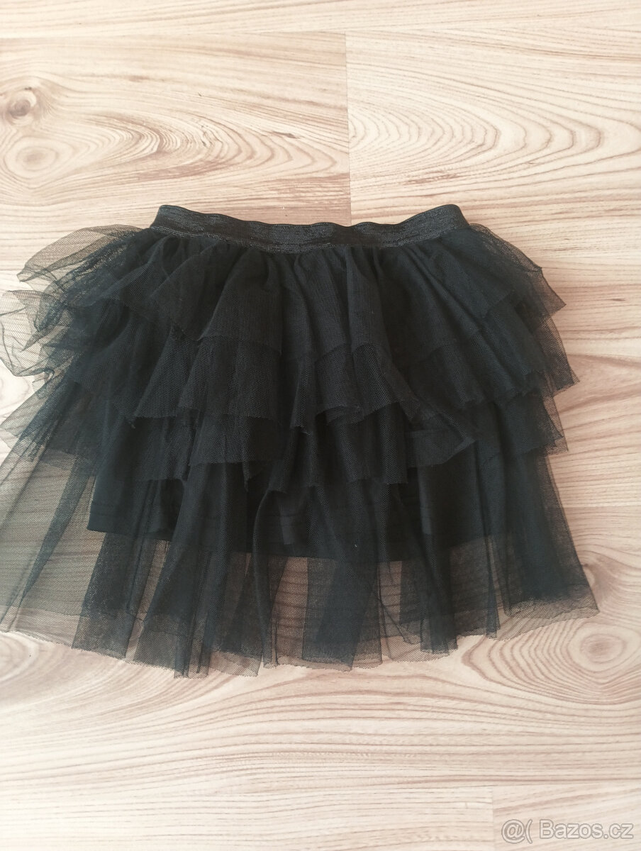 Dívčí šatečky a sukýnka - 11