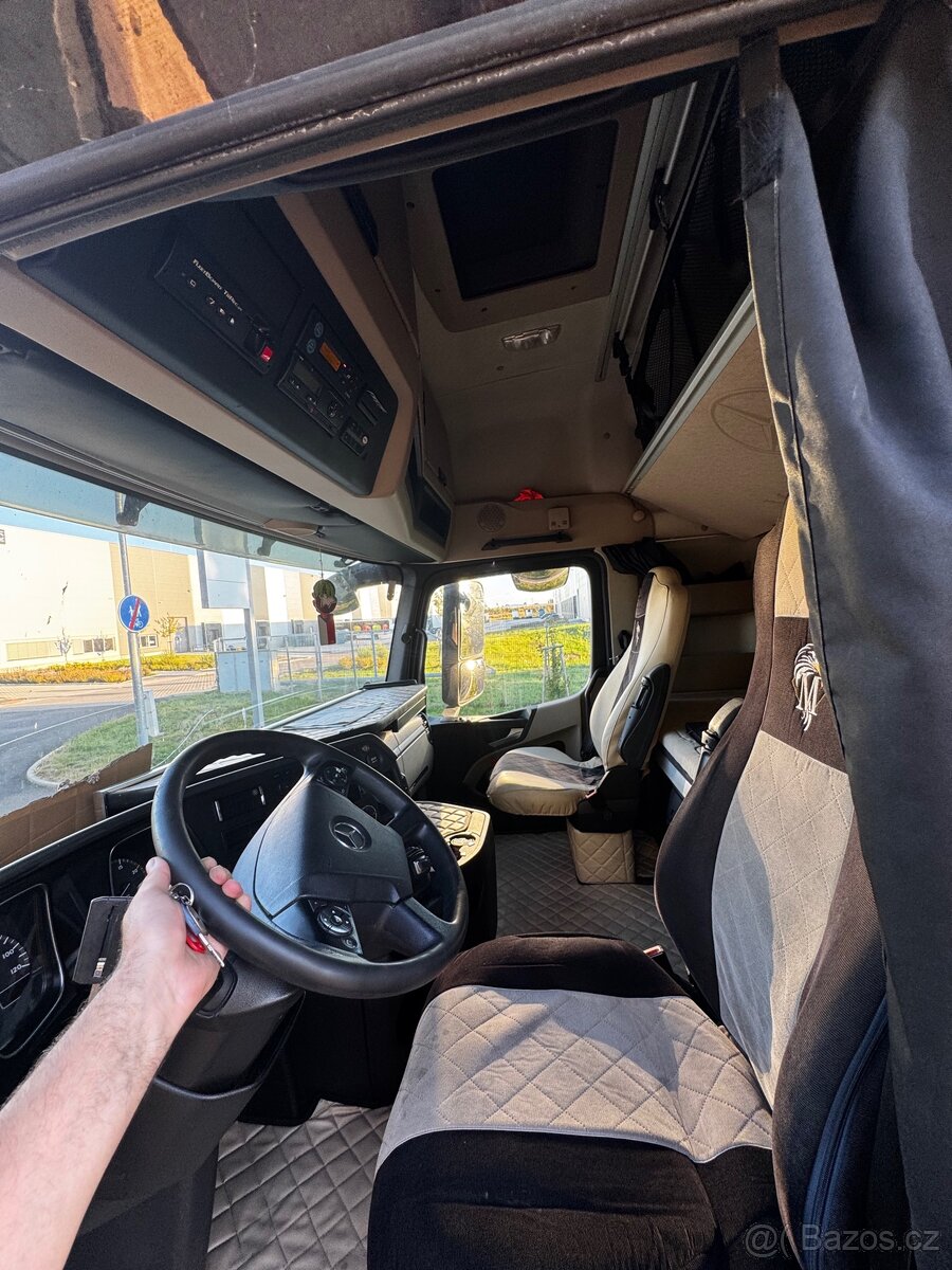 Mercedes 1845 low deck a schmitz mega, coil mulde - 11