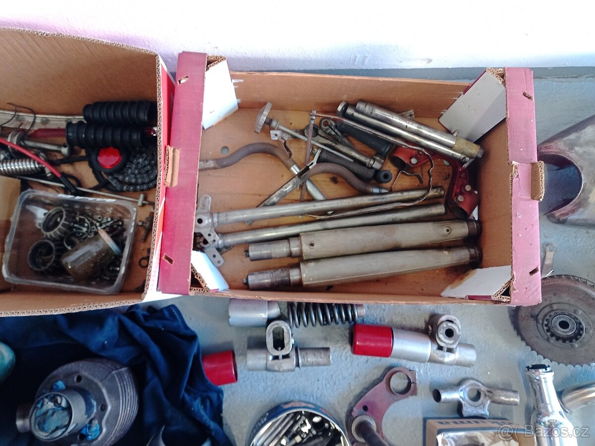 Jawa 250/11 Pérák - 11