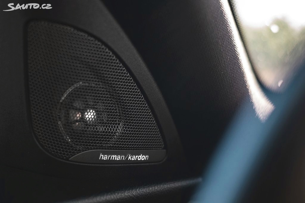 BMW M2, Competition Manual - 11