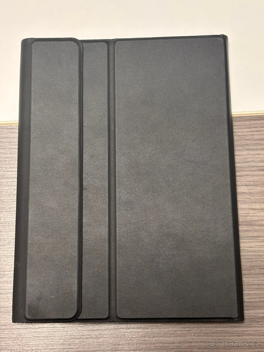 iPad 8. generace (A2270) 32 GB Wi-Fi – s klávesnicí, perem a - 11