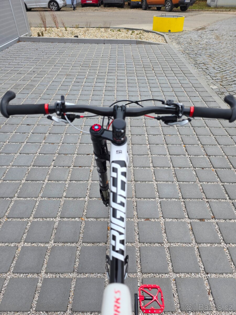 Horské kolo Cannondale Trigger Carbon 2 Hi-Mod Lefty 29″ - 11