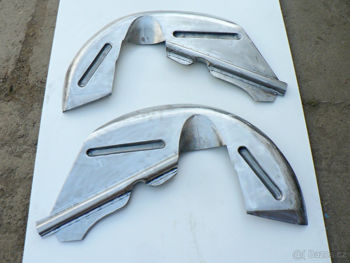 Kufrová podlaha Tatra 603 - 11