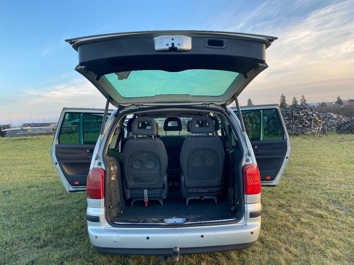 VW Sharan 7 míst 1.9 TDI 96 KW - 11