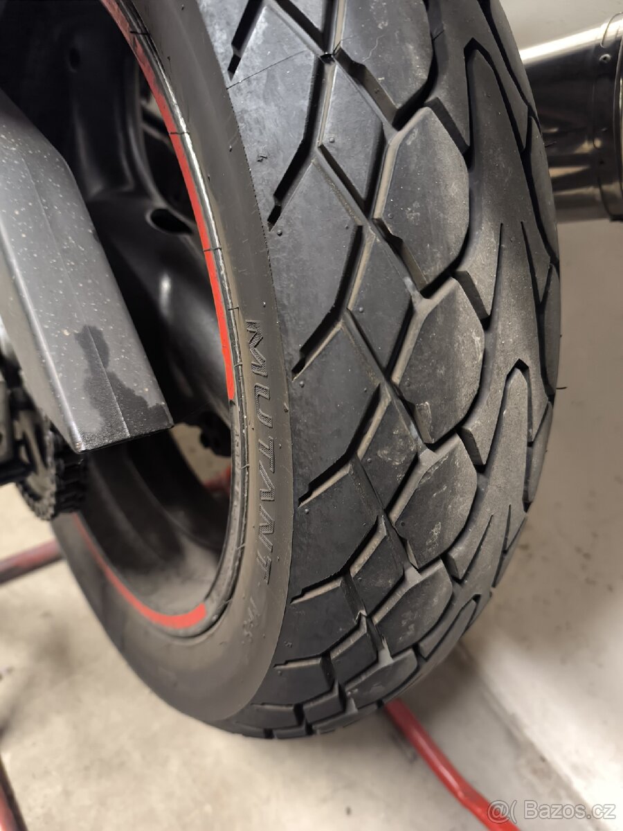 Suzuki Bandit 600f - 11