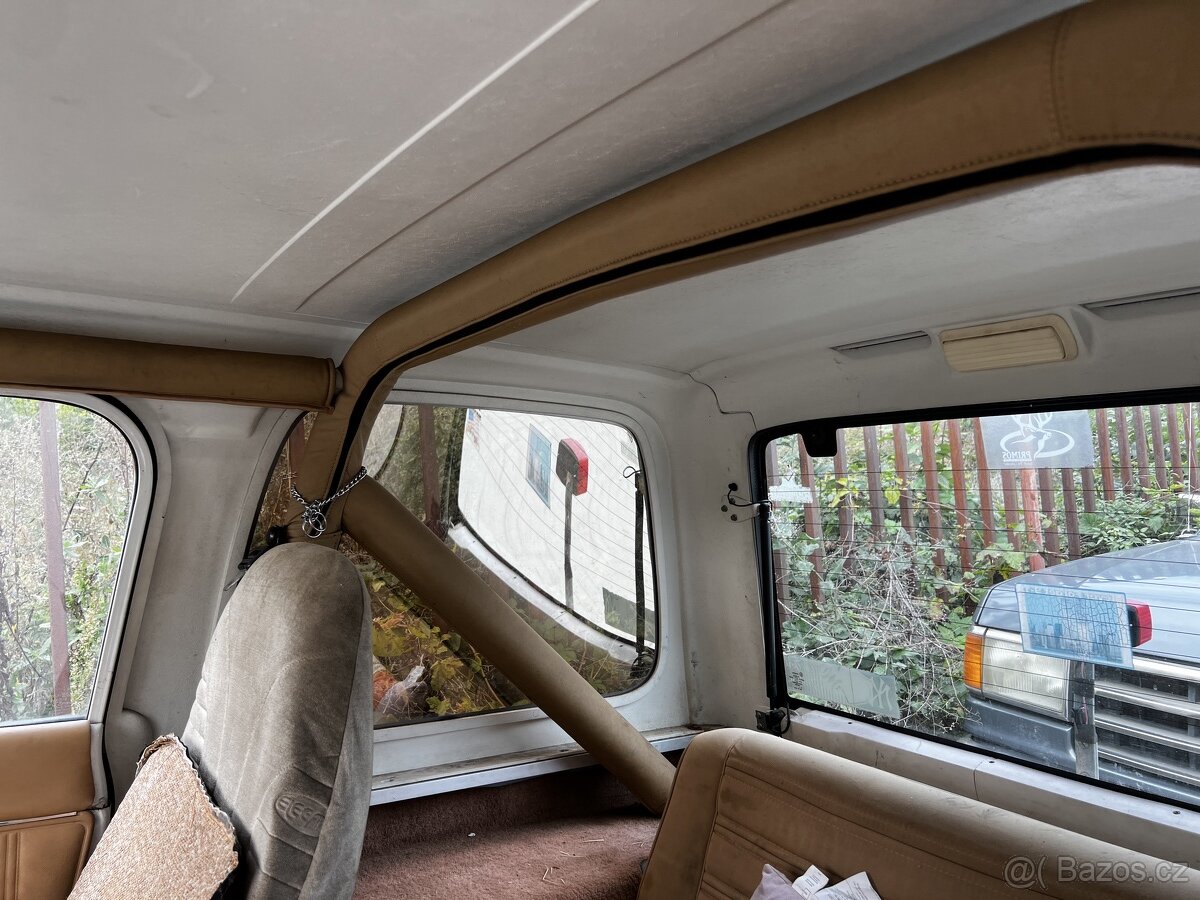 JEEP Wrangler Laredo 1988 4,2L I6 4x4 - 11