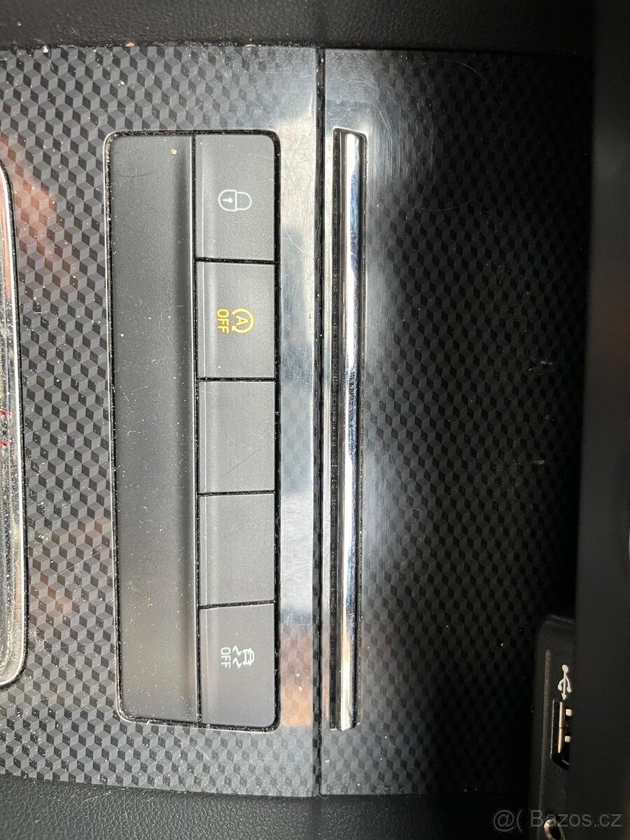 ŠKODA OCTAVIA RS - 11