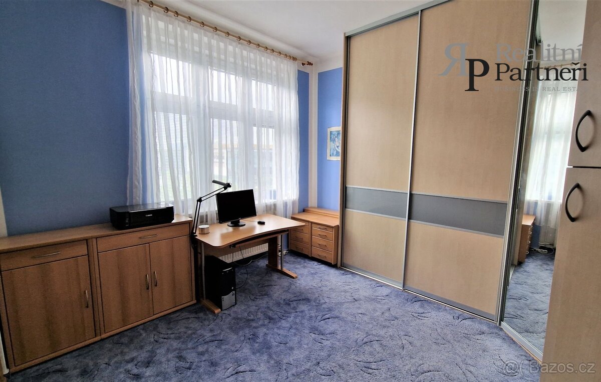 Prodej bytu 4+1 osobní vlastnictví, stará cihlová zástavba, - 11