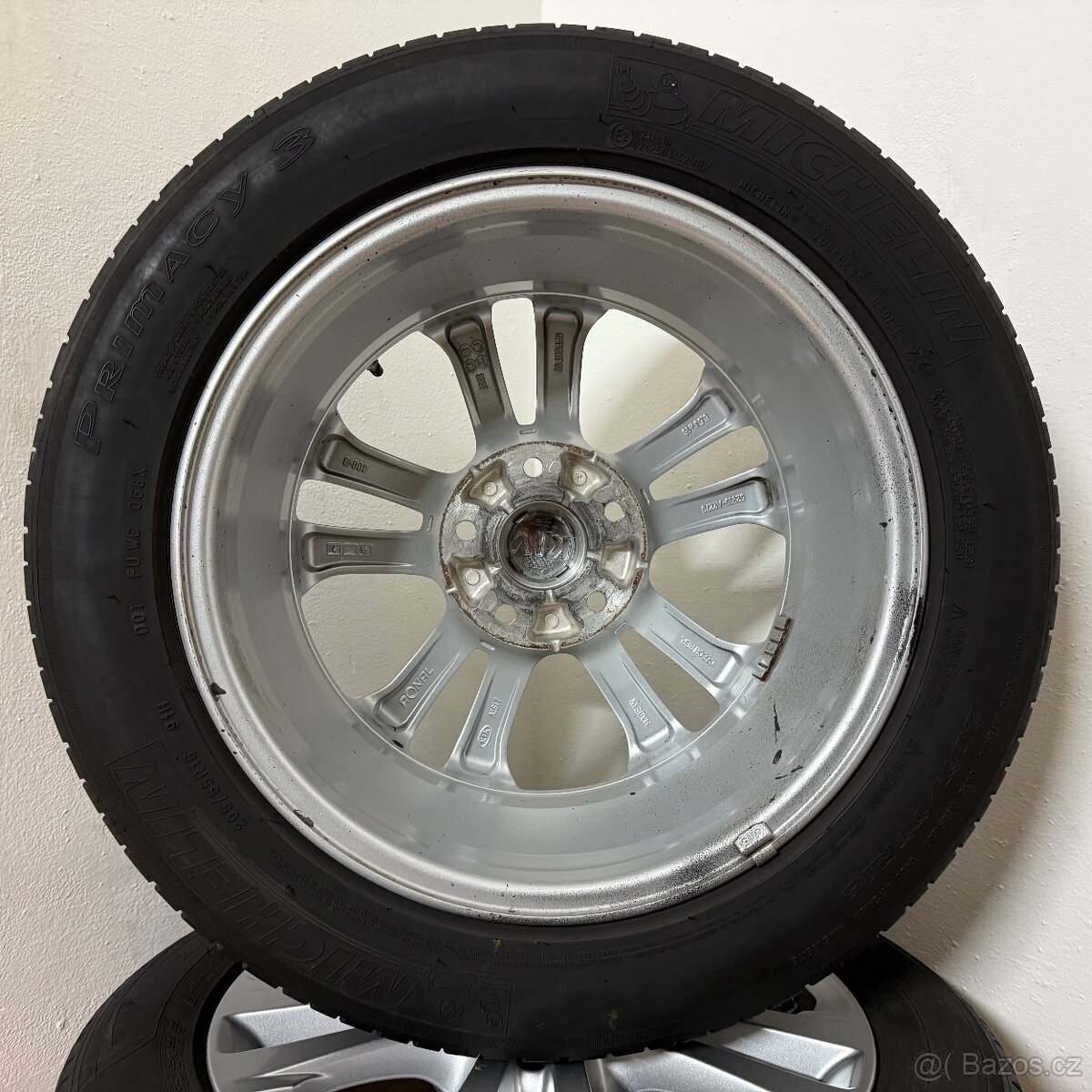 KIA CEED II 5x114,3 R16 ET50+LETNÍ 205/55R16 4,5mm - 11