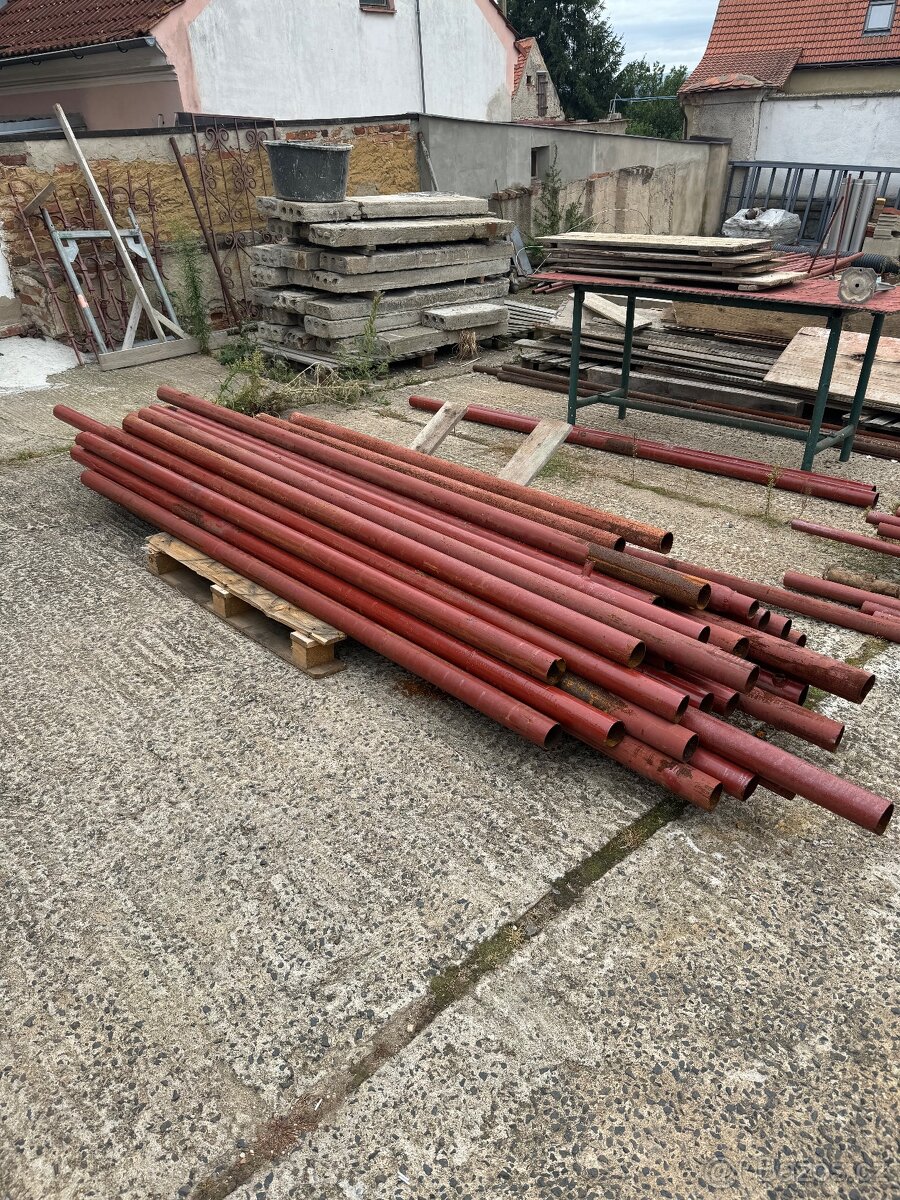ŽELEZNÉ TRUBKY RŮZNÉ PRŮMĚRY - 11