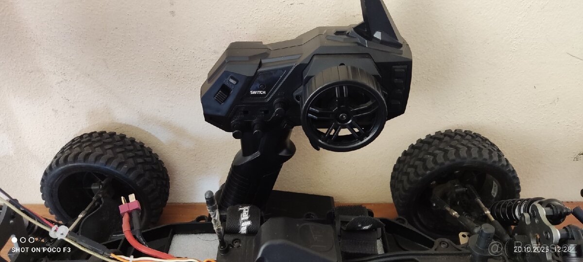 RC Buggy. Písečná bugina DB8SL velikost 1:8. - 11