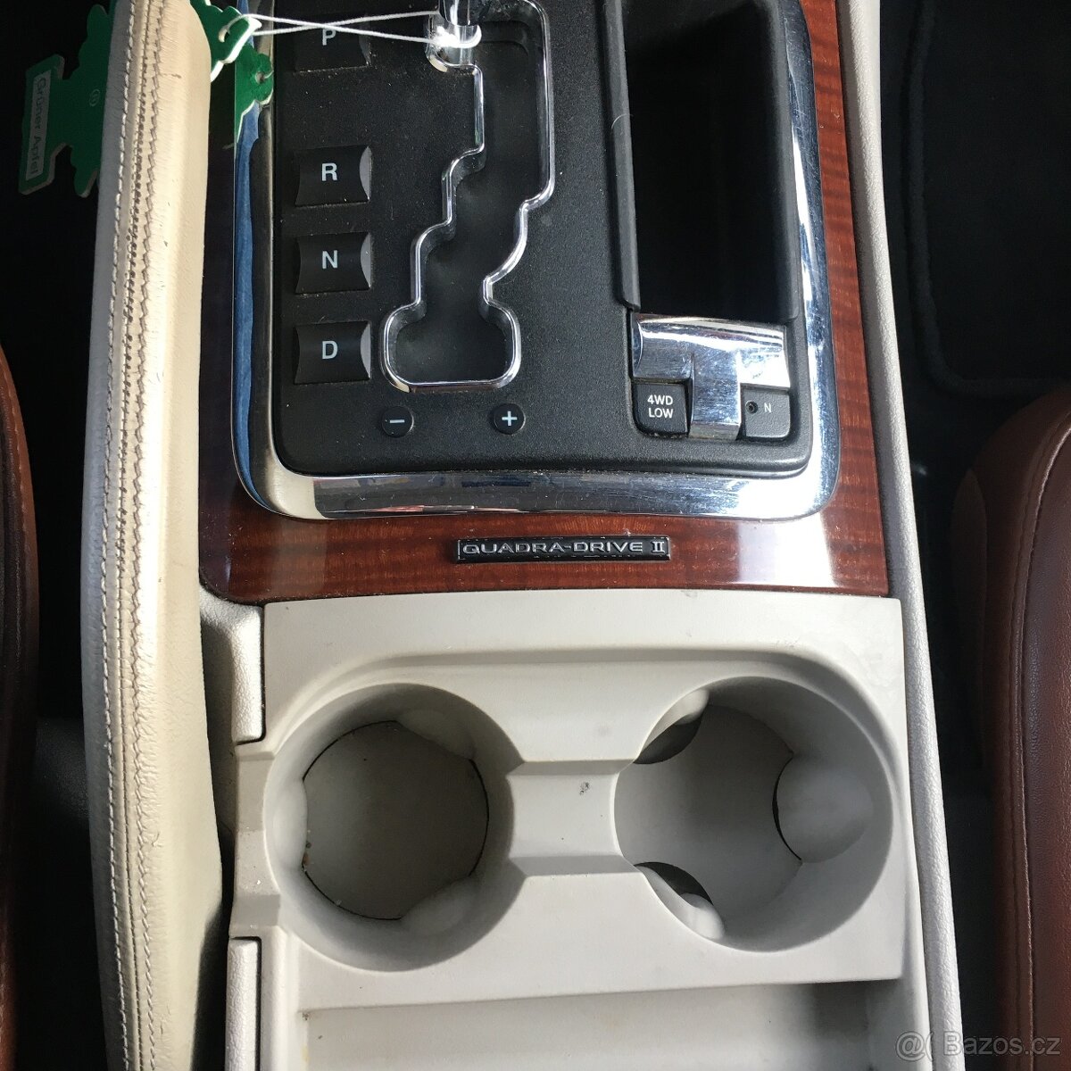 Jeep Commander 3.0CRDi 160kW - 11