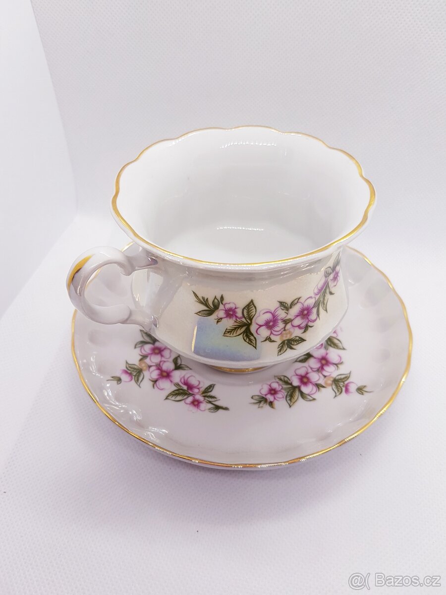 Hrníček s podšálkem - 11