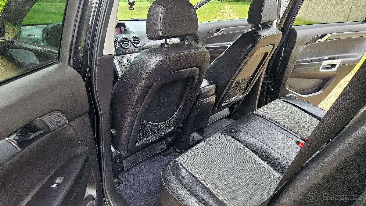 Opel Antara 2.2d 4x4 - 11