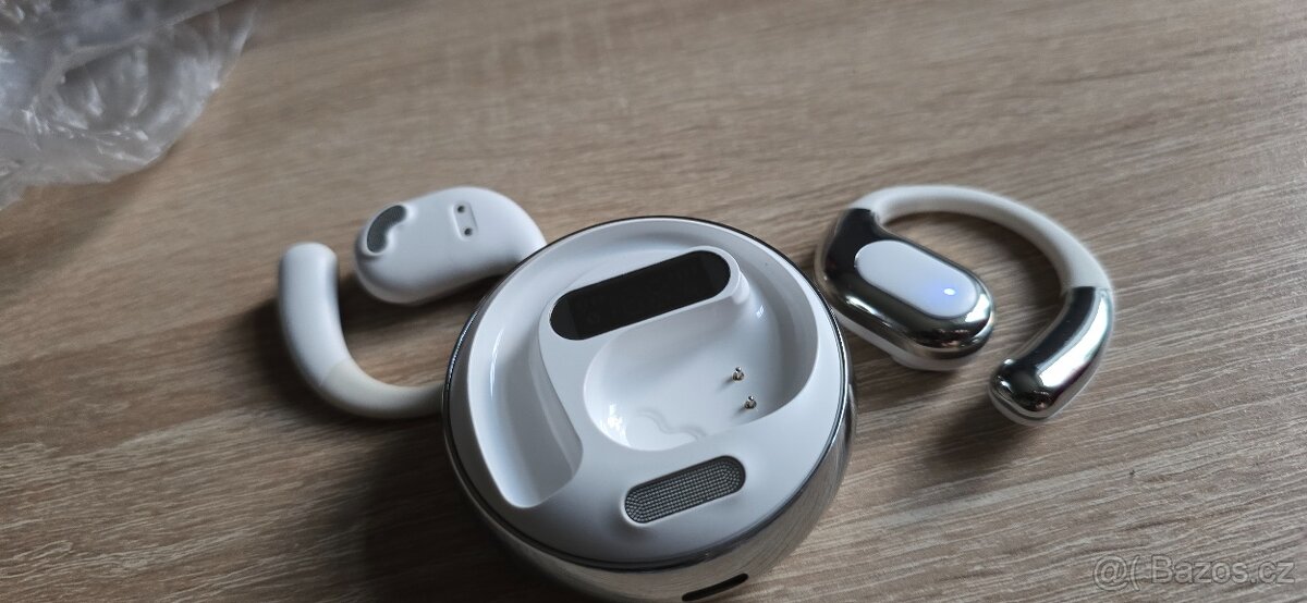 Bluetooth sluchátka s uchycením za uši - 11