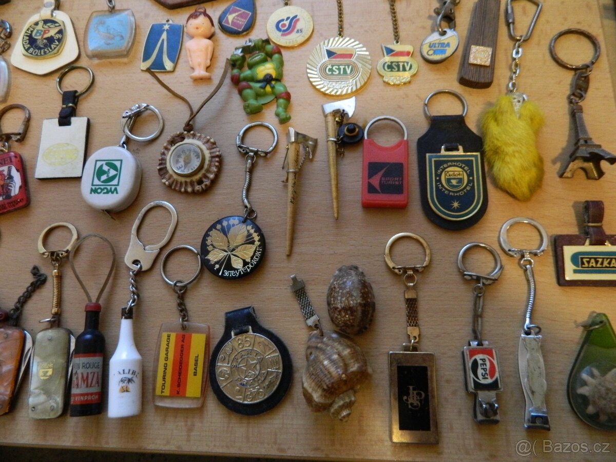 Prodám retro klíčenky. - 11