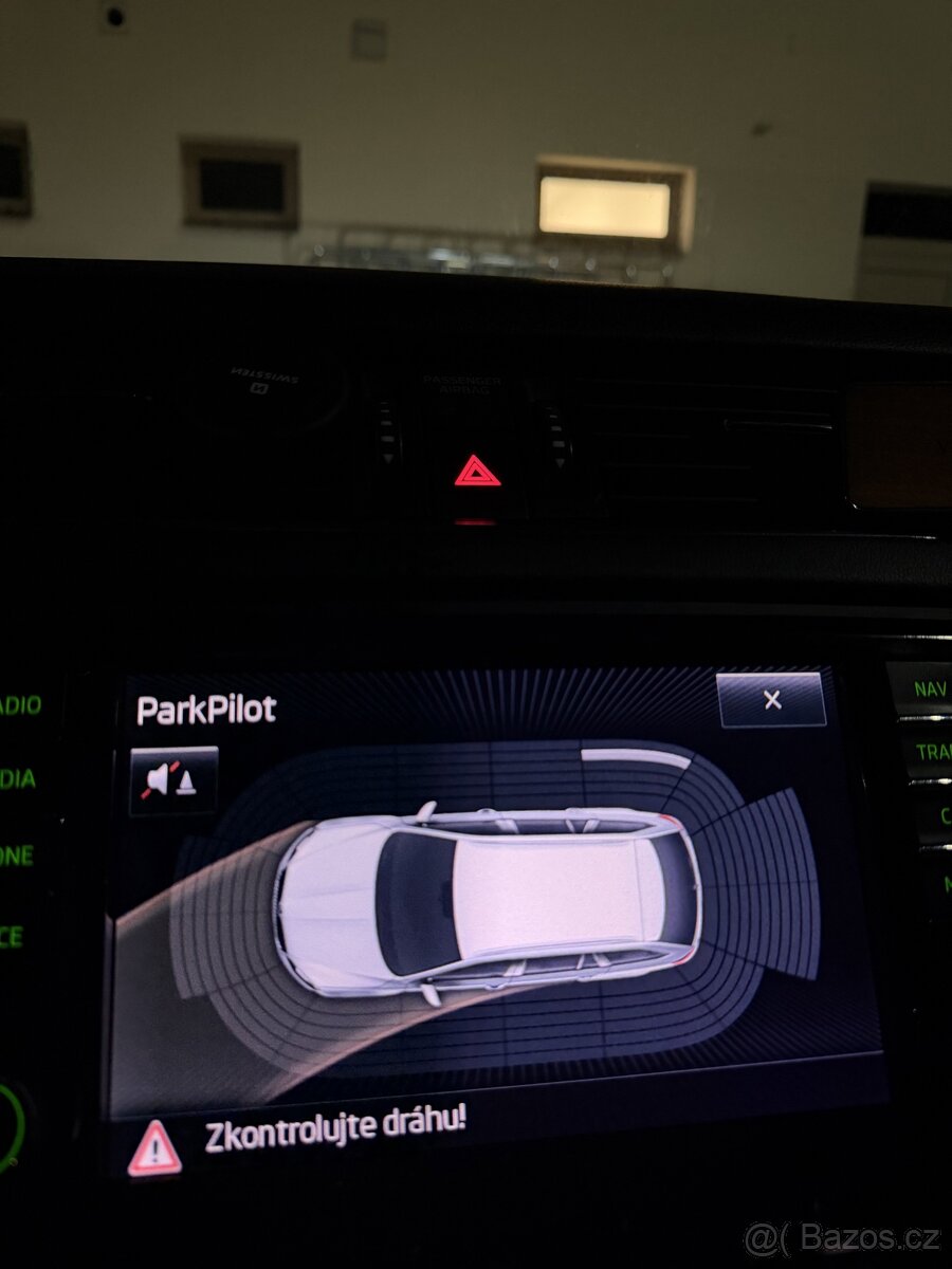 Nabízím k prodeji SKODA OCTAVIA 3COMBI 2.0 TDI 110KW - 11