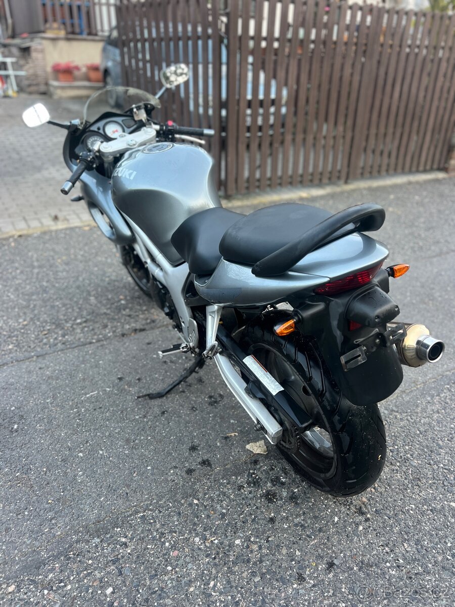 Suzuki sv 650 - 11