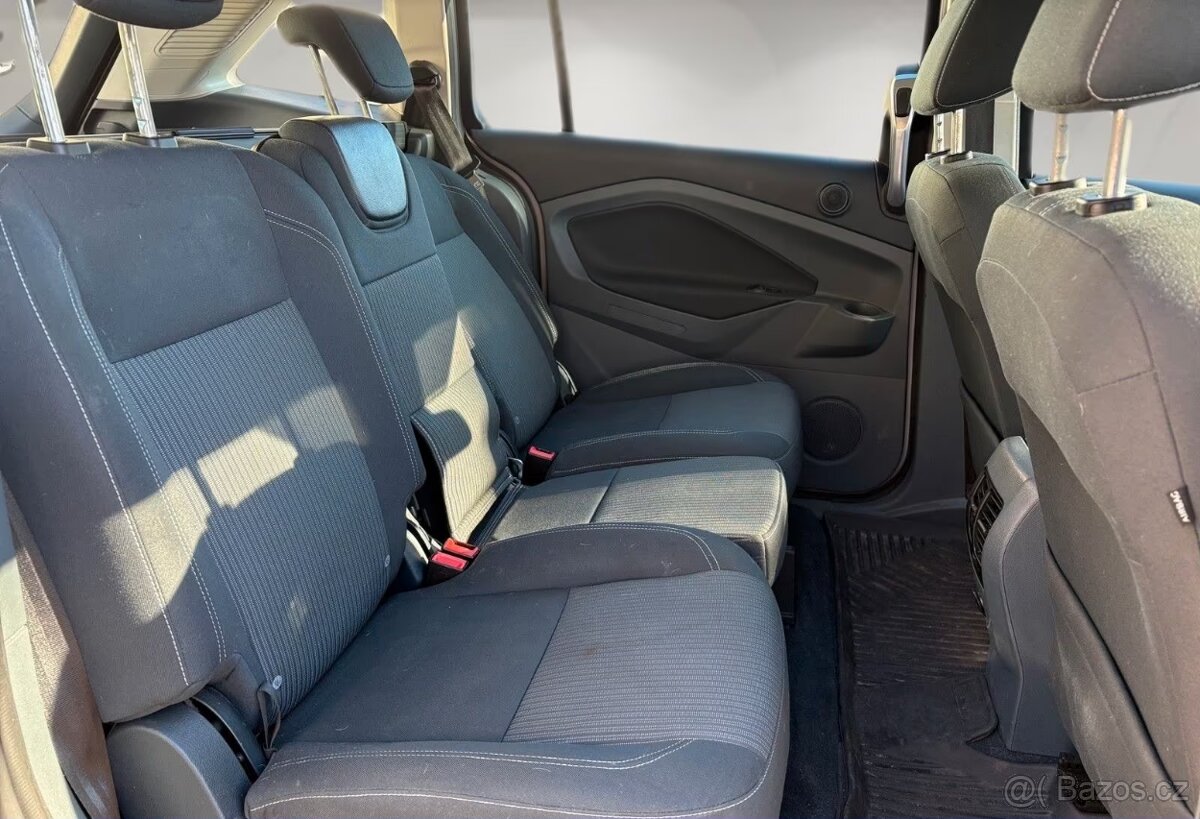 Ford Grand C-Max Titan 1,0i 125PS AAC Výhř AL 2PDC 8/13 - 11