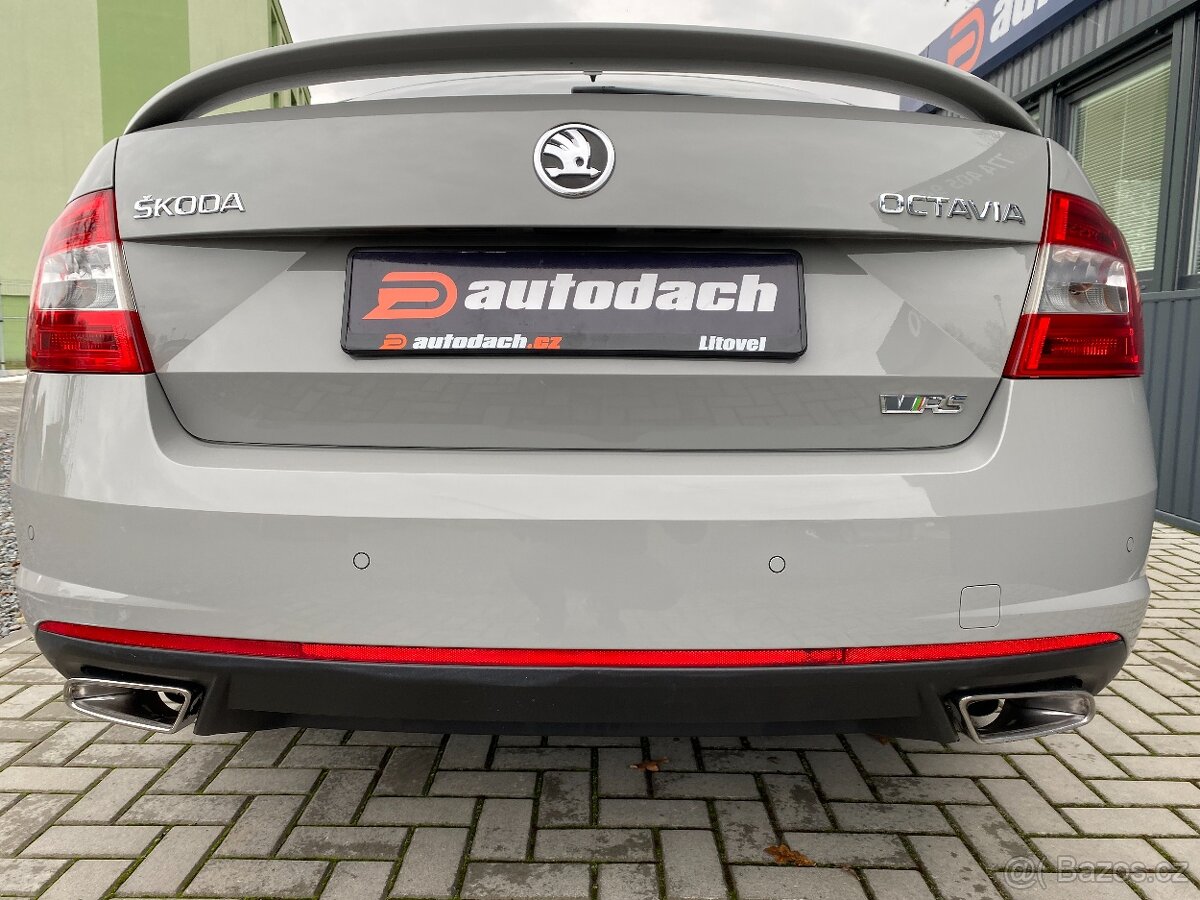 Škoda Octavia, 2.0 TSI 162kW-1xMAJ.-RS-XENON - 11