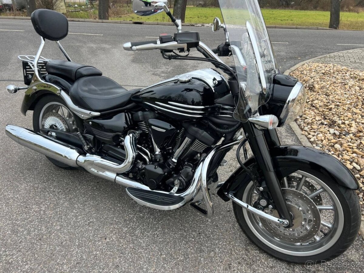 Yamaha XV 1900 A Midnight Star - 11