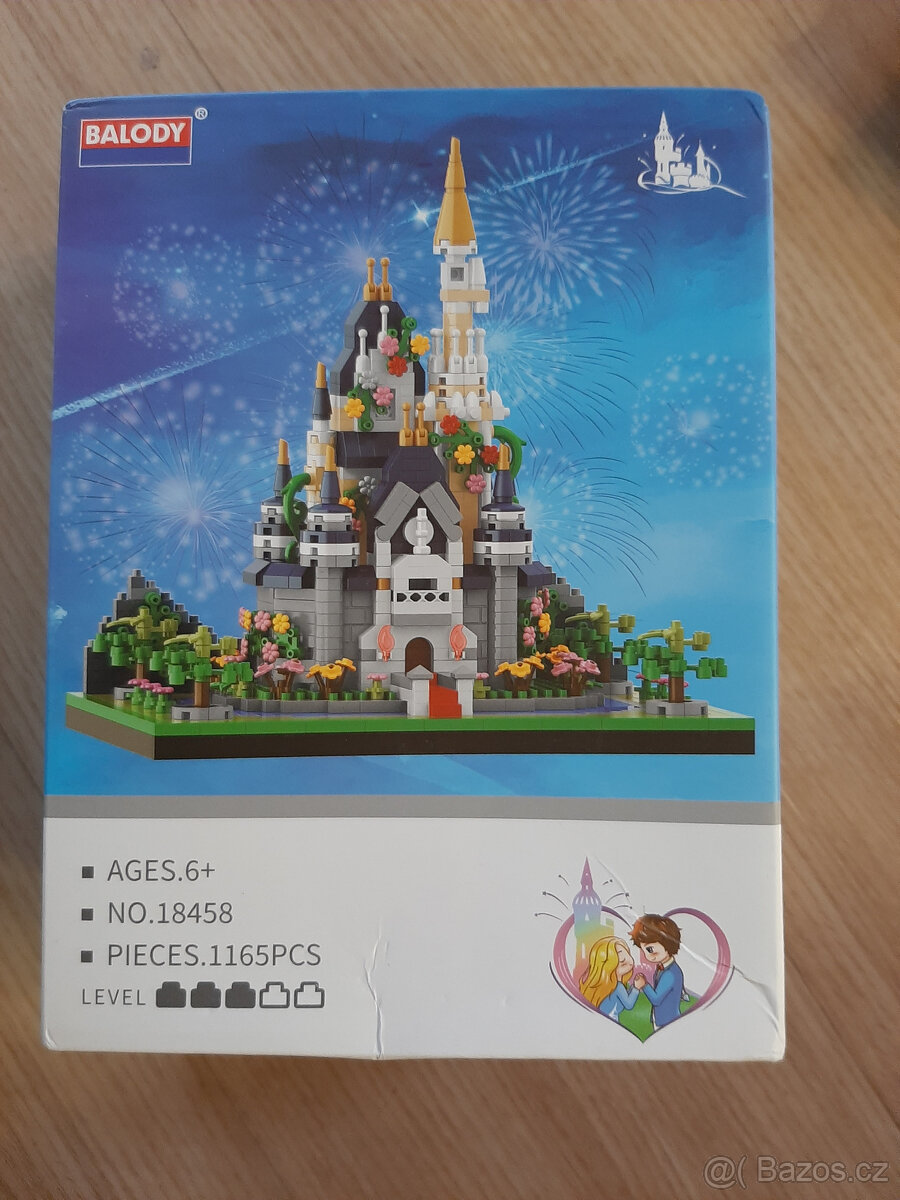 Samolepky na zeď, domeček pro panenky, puzzle, auta... - 11