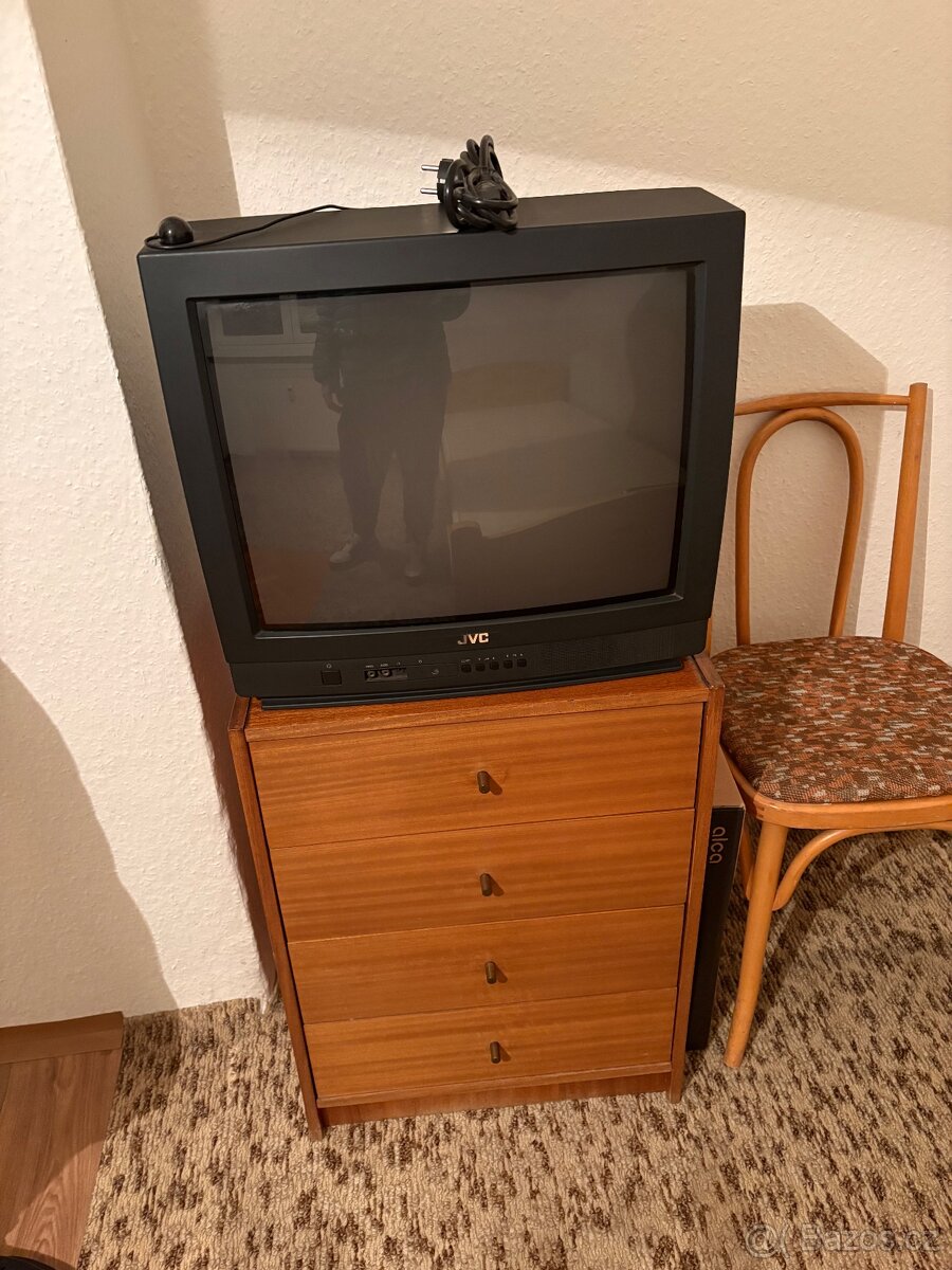 Nábytek za odvoz nebo prodej - 11