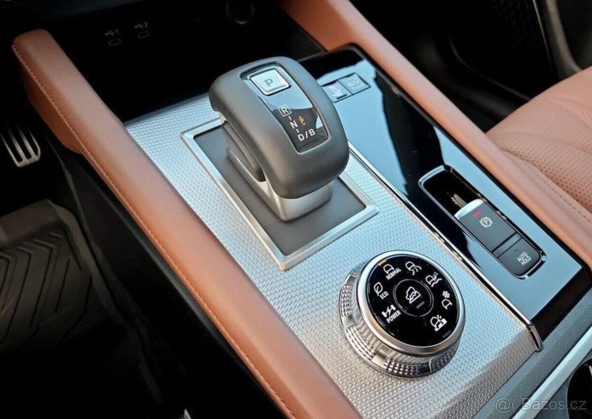 Mitsubishi Outlander 2.4 PHEV Instyle+ | 8 let záru 225 kw - 11