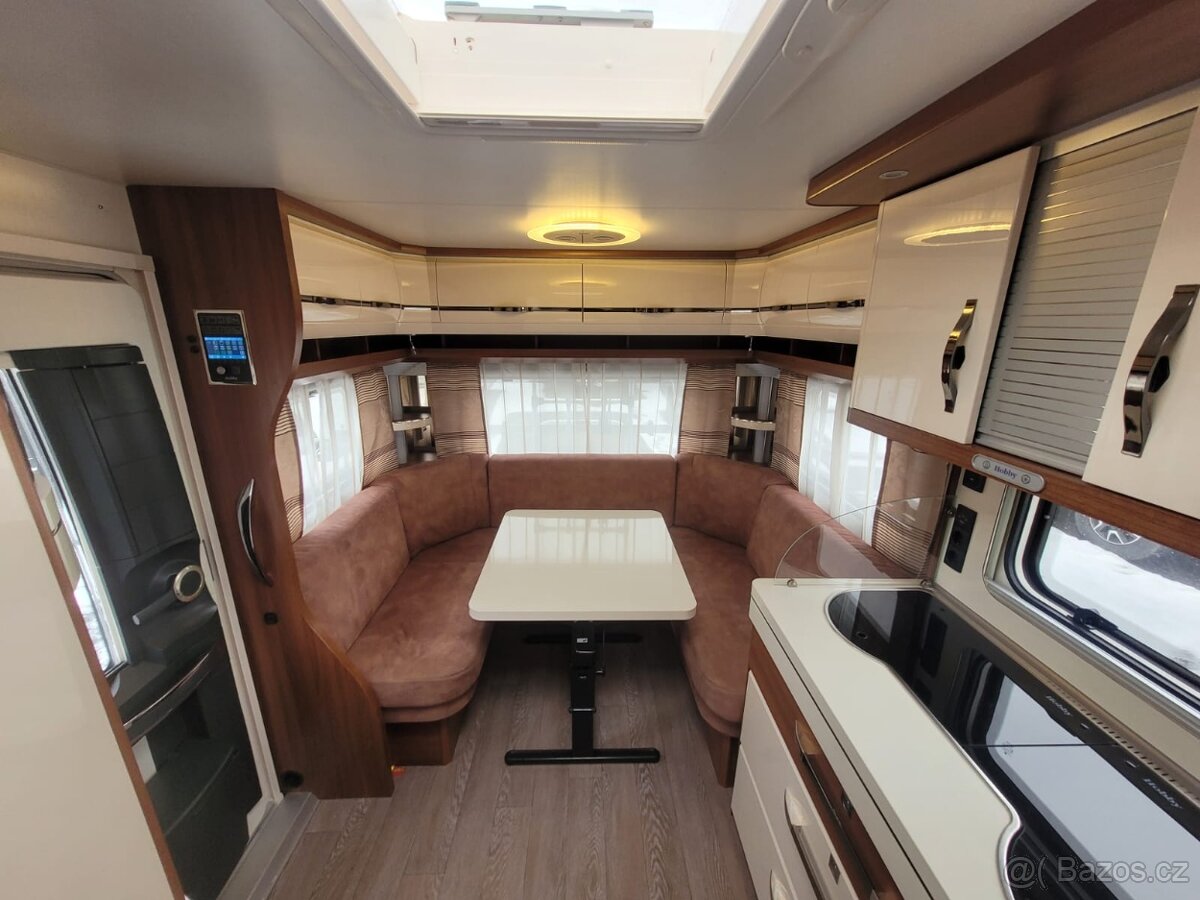 Hobby 495UFE, solár, markýza, mover, 2018 - 11