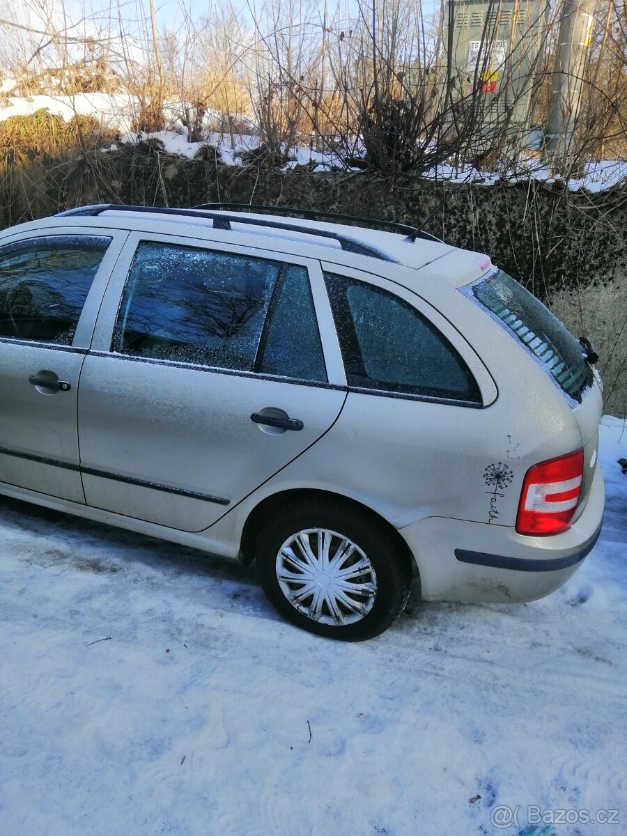 Škoda Fabia Combi - 11